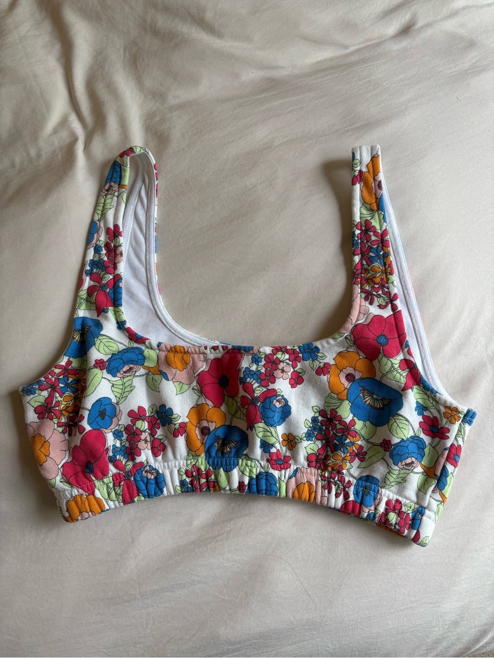 Floral Scoop Neck Crop Top in Multi